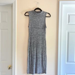 Knee length maxi dress size M